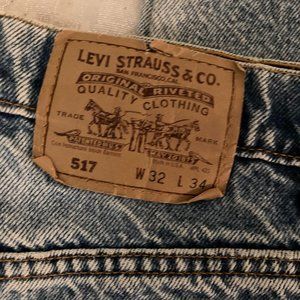 517 Mens Levis
